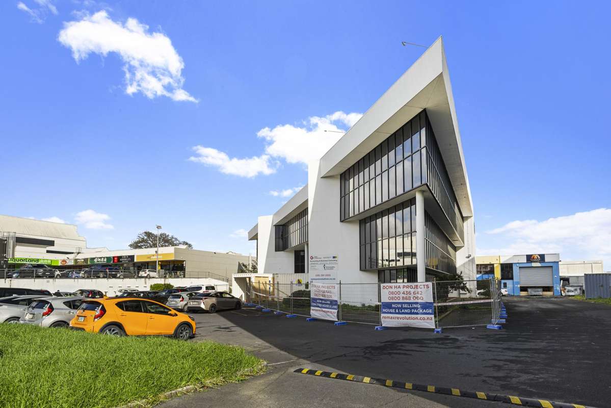 609-611 Great South Road_3