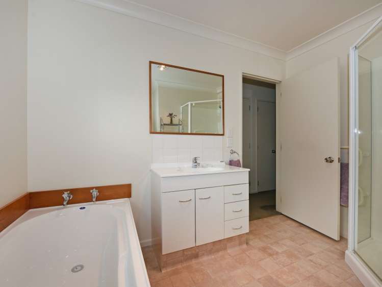 15 Messines Avenue Trentham_13