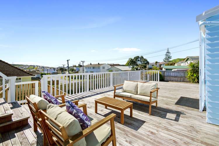 79 Driver Crescent Cannons Creek_15