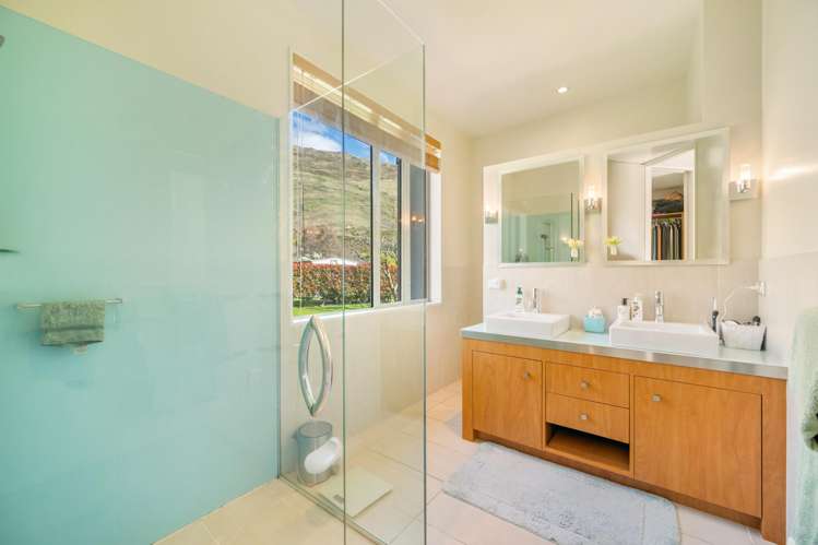 7 Foxglove Heights Wanaka_15