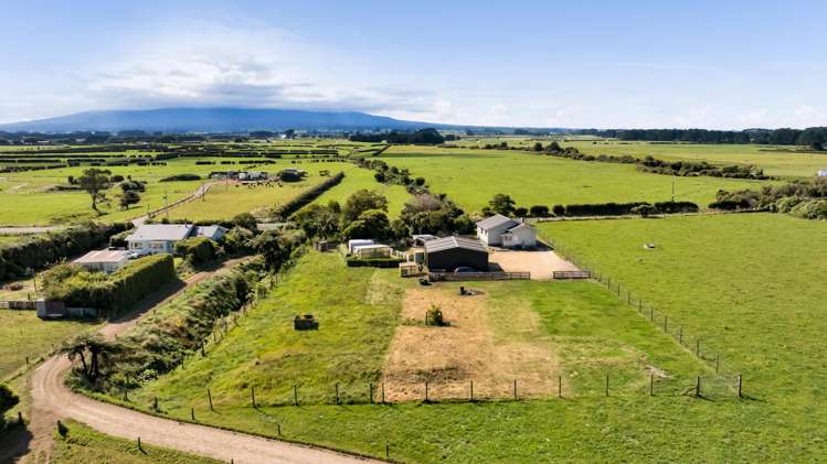 1491 Eltham Road Kaponga_4