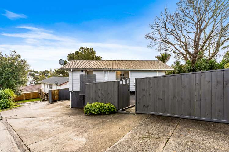 1/63 Rosier Road Glen Eden_16