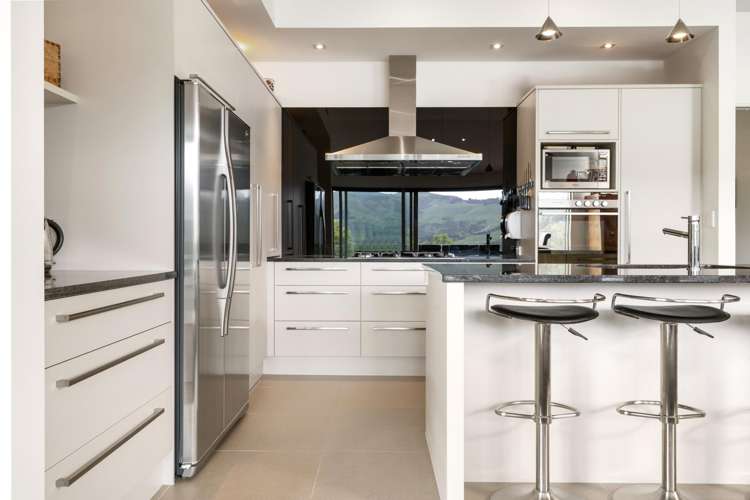 1 Matai Lane Akaroa_9