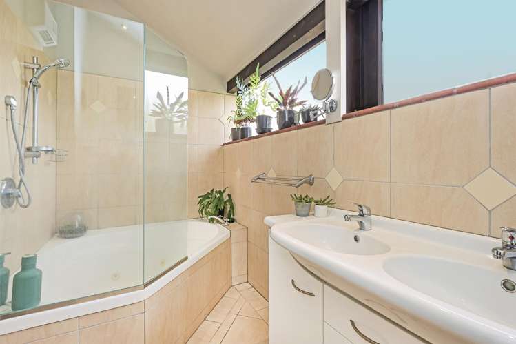 406A Frederick Street West Mahora_14