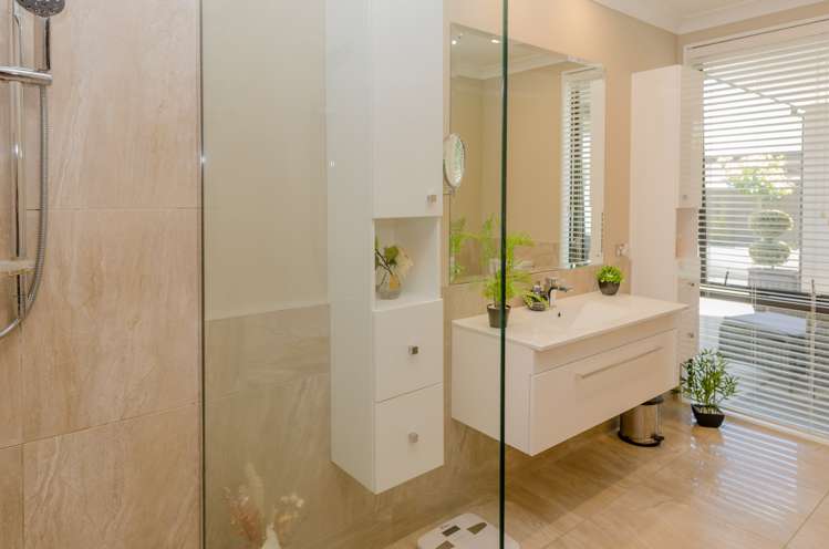 4 Northwater Drive Northwood_34