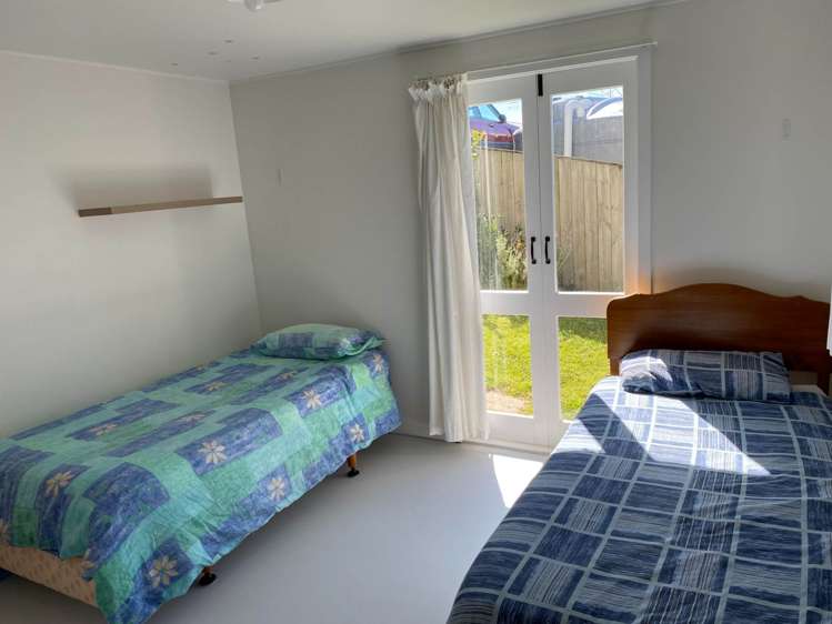 1229 Whangaparaoa Road Gulf Harbour_11