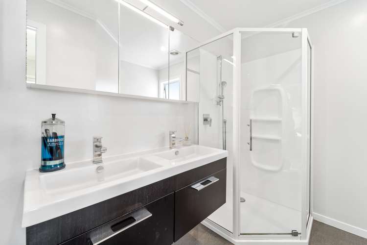 2 Hardley Avenue Tindalls Beach_18