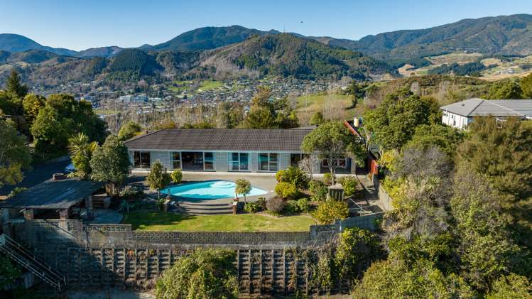 262 Princes Drive Britannia Heights_8