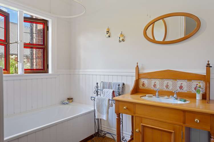 484 Johns Road Fernside_16