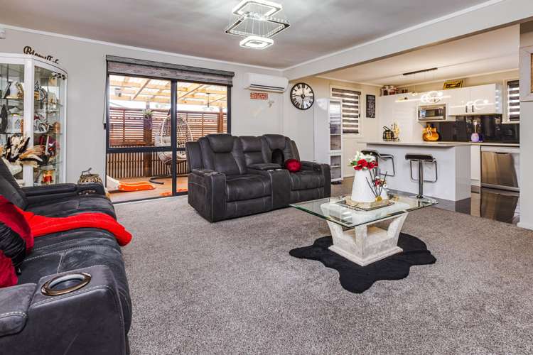 2/7 Manuia Road_5