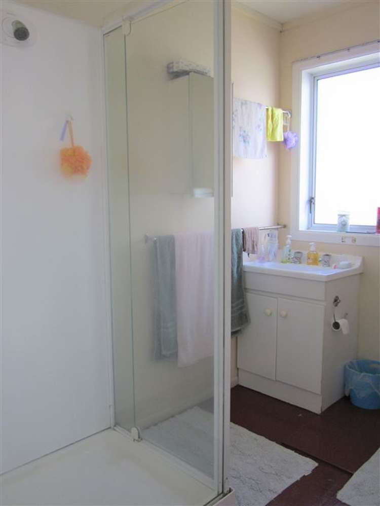 25 Station Road Paeroa_13