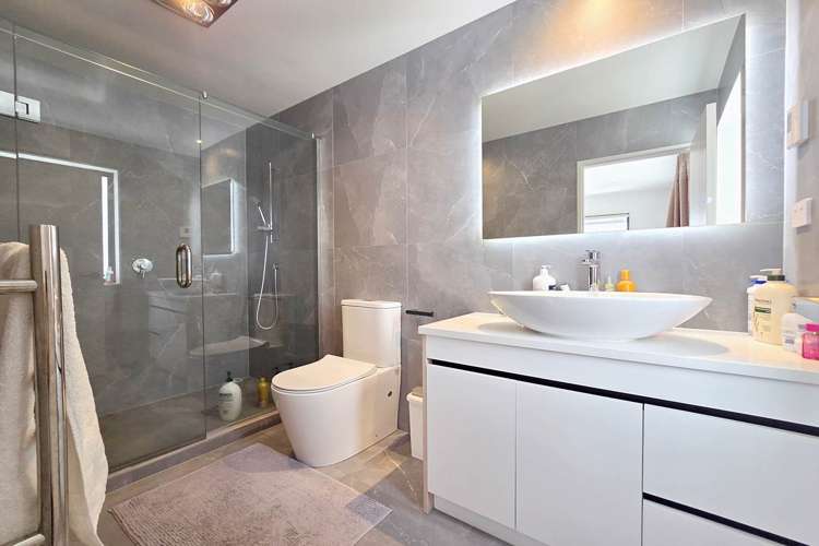 7 Cyperus Street Flat Bush_17