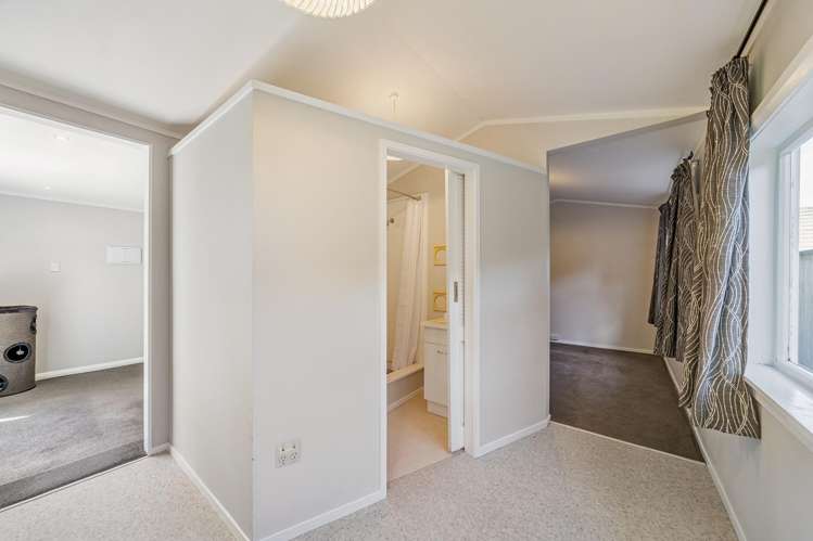 4 Elizabeth Avenue Heretaunga_19