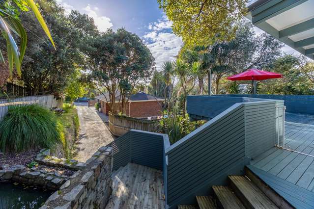 6 Menin Road Raumati South_2