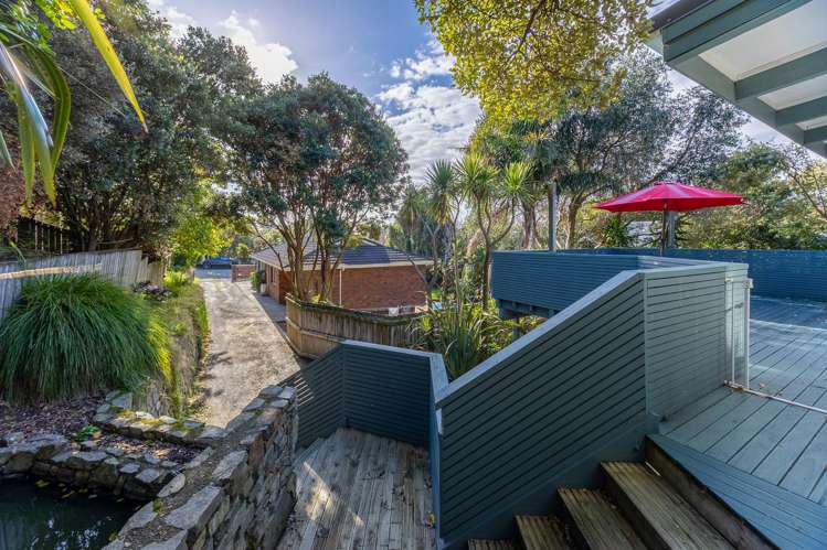6 Menin Road Raumati South_1