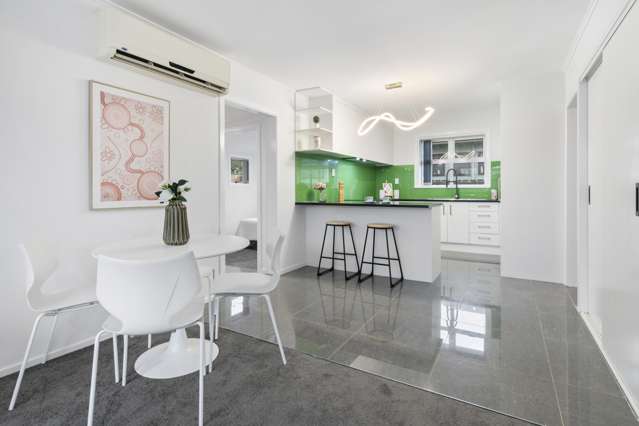 Ideal Family Living in Mangere Bridge