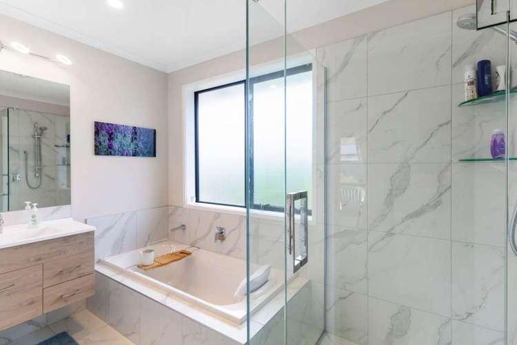 60 Leeward Drive Whitianga_10