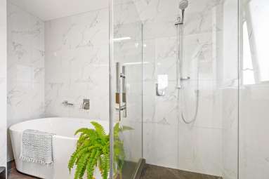 1 Crompton Place_2