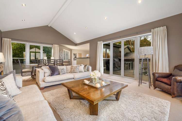 9 Galway Court Queenstown_5