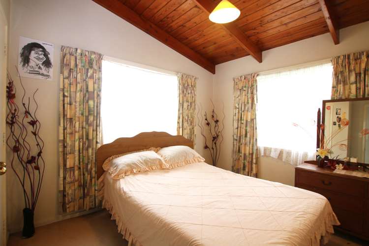 2/3173 Great North Road New Lynn_6