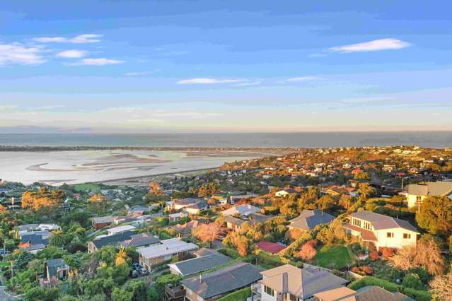 CITY VISTA WITH OCEAN VIEWS