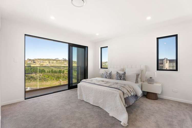 18 Rathfarnham Road Flat Bush_26