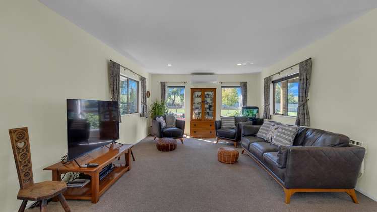 305 Loburn Terrace Road_3