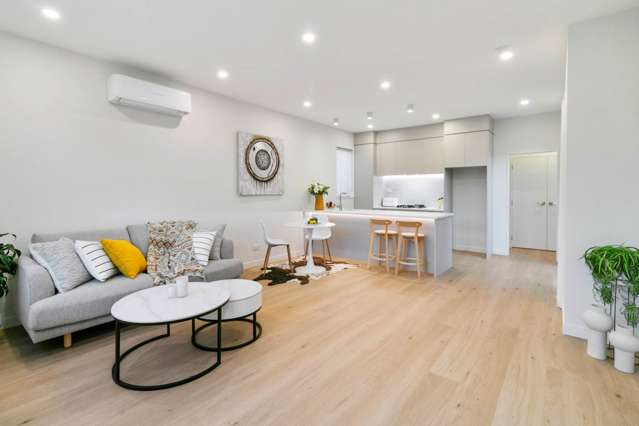 49b Clayburn Road Glen Eden_1