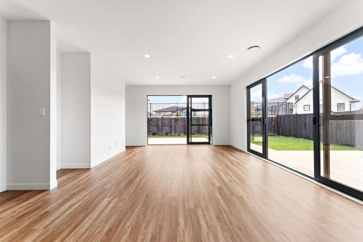 57 Waiwai Drive Wainui_2