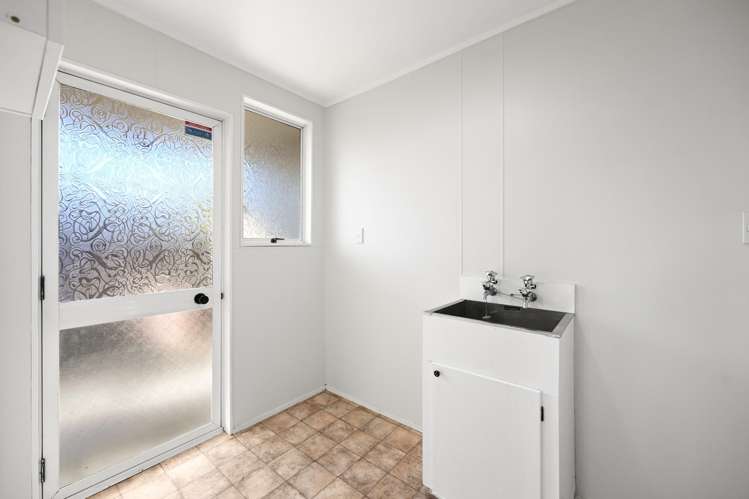 34 Chequers Avenue Chartwell_18
