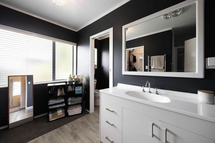 1 Halcione Close Flagstaff_14