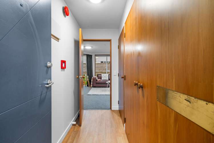 14B Gladstone Road North East Valley_10