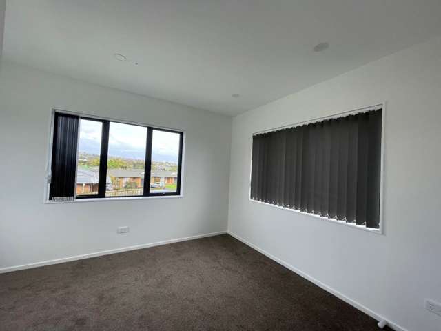 11A Gretton Court Flat Bush_4