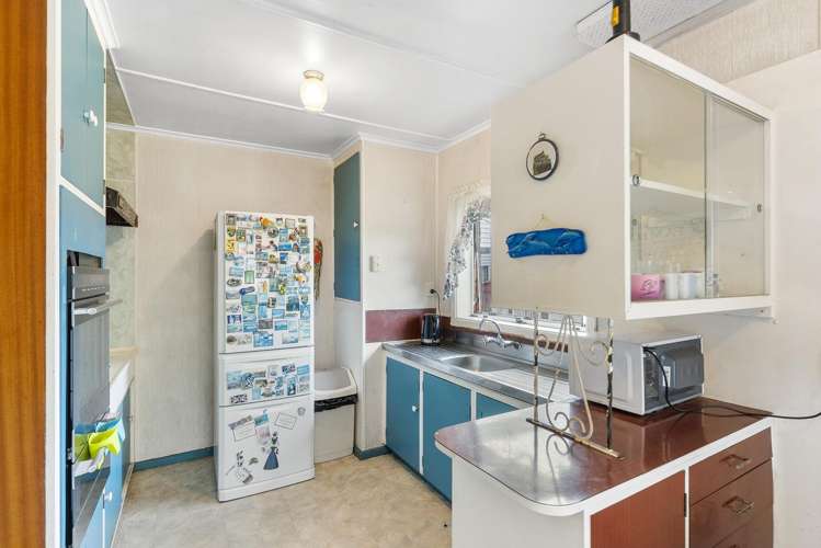 13 Churchill Avenue Manurewa_6