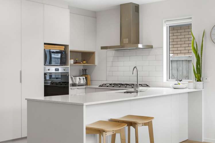 27 Riria Crescent_5
