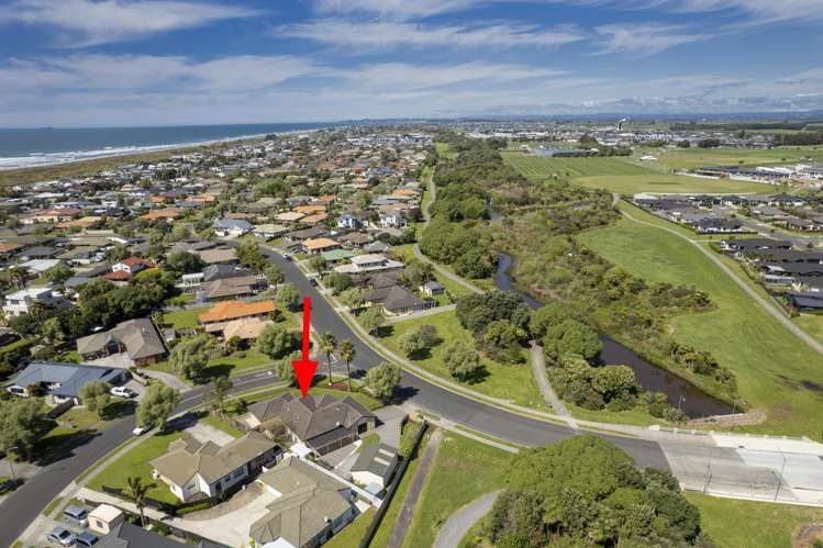 1 Corinth Grove Papamoa Beach_21