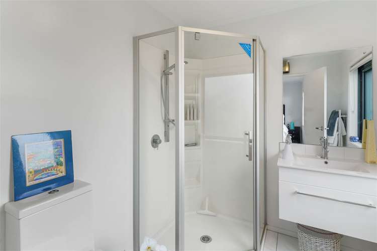 163 Clifton Terrace Clifton_12