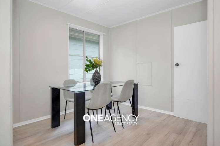  58 Sievers Grove Cannons Creek_10