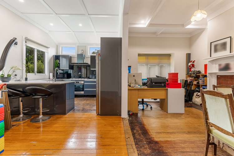 18 Boyd Avenue Royal Oak_10