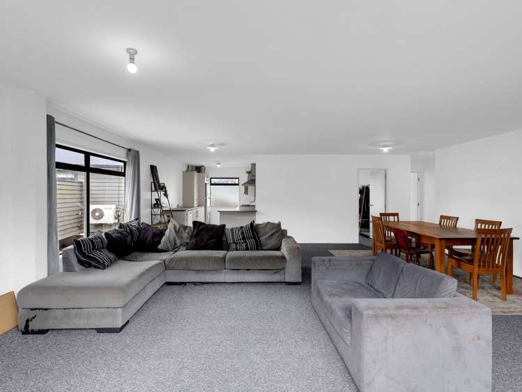 15B Greensboro Street Hamilton East_9