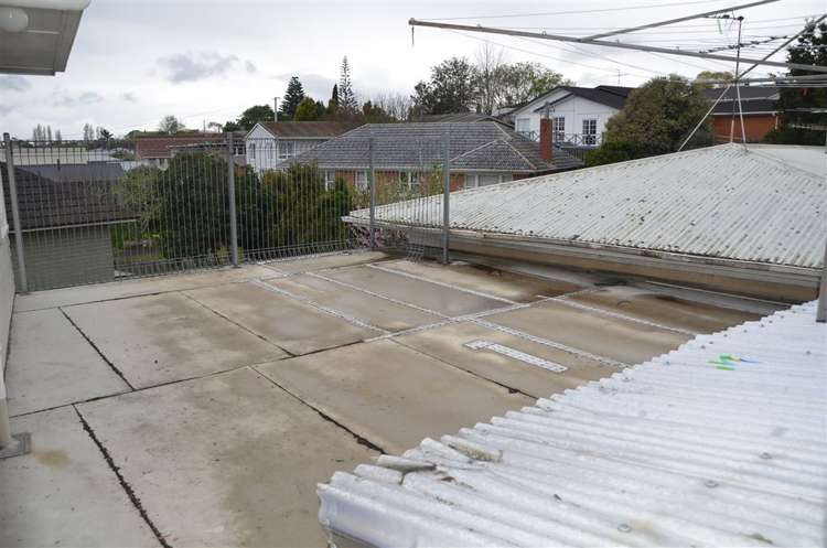 1/9 College Road Northcote_17