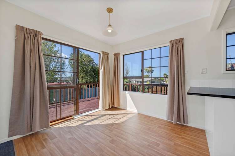 4 Aspiring Avenue Clover Park_11