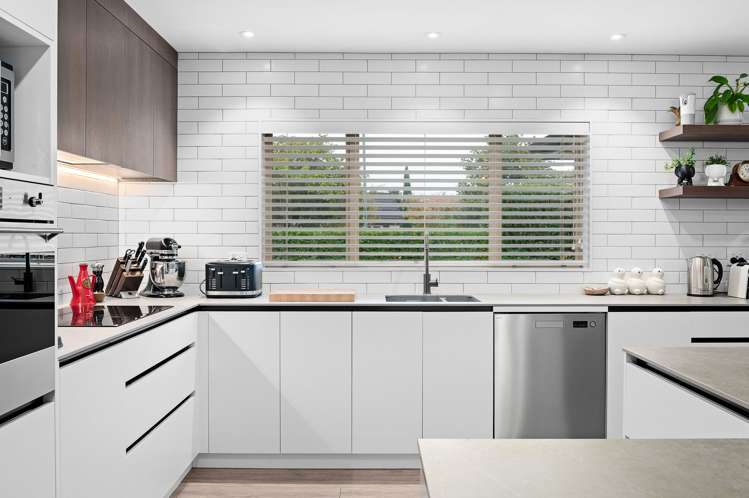 47 The Esplanade Huntington_5