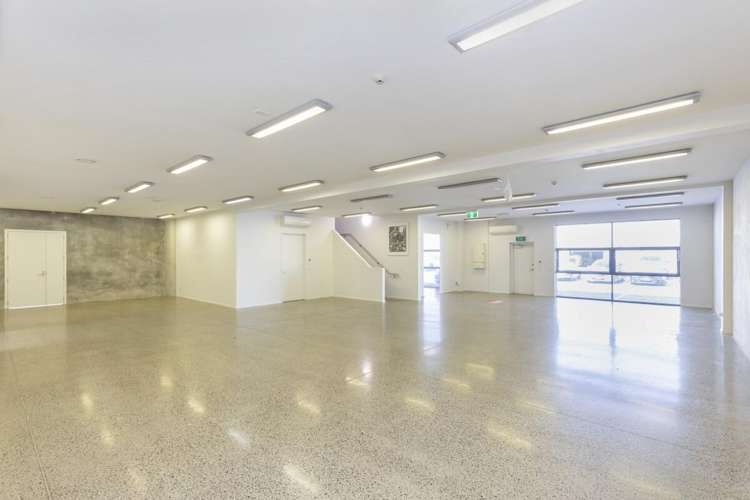 Units 14 & 15, 150 Cavendish Road Casebrook_2