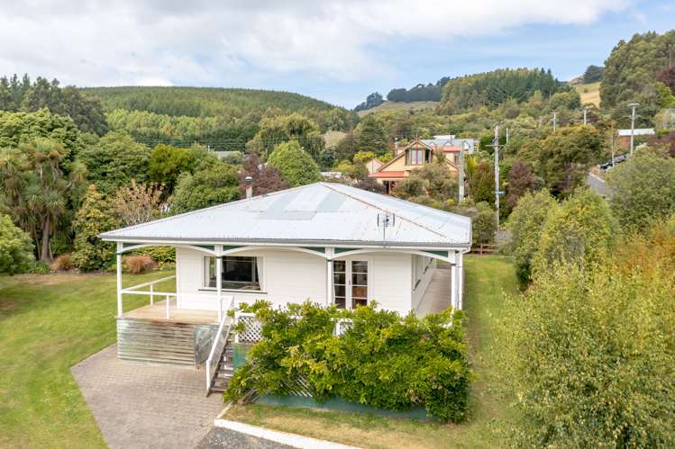 1 Waikana Street Broad Bay_33