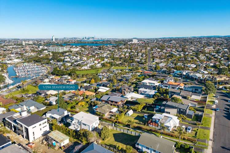 1/29A Seaview Road Castor Bay_25