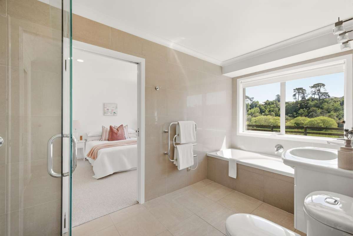 19 Waioroi Place_3