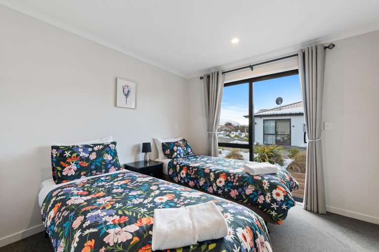 27 Andrew Don Drive Lake Tekapo_17