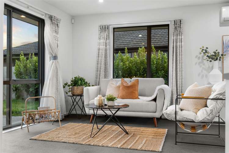 43 Mariposa Crescent Aidanfield_8