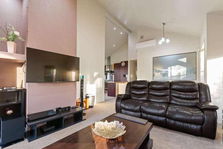 11 Gemini Place Kawaha Point_30